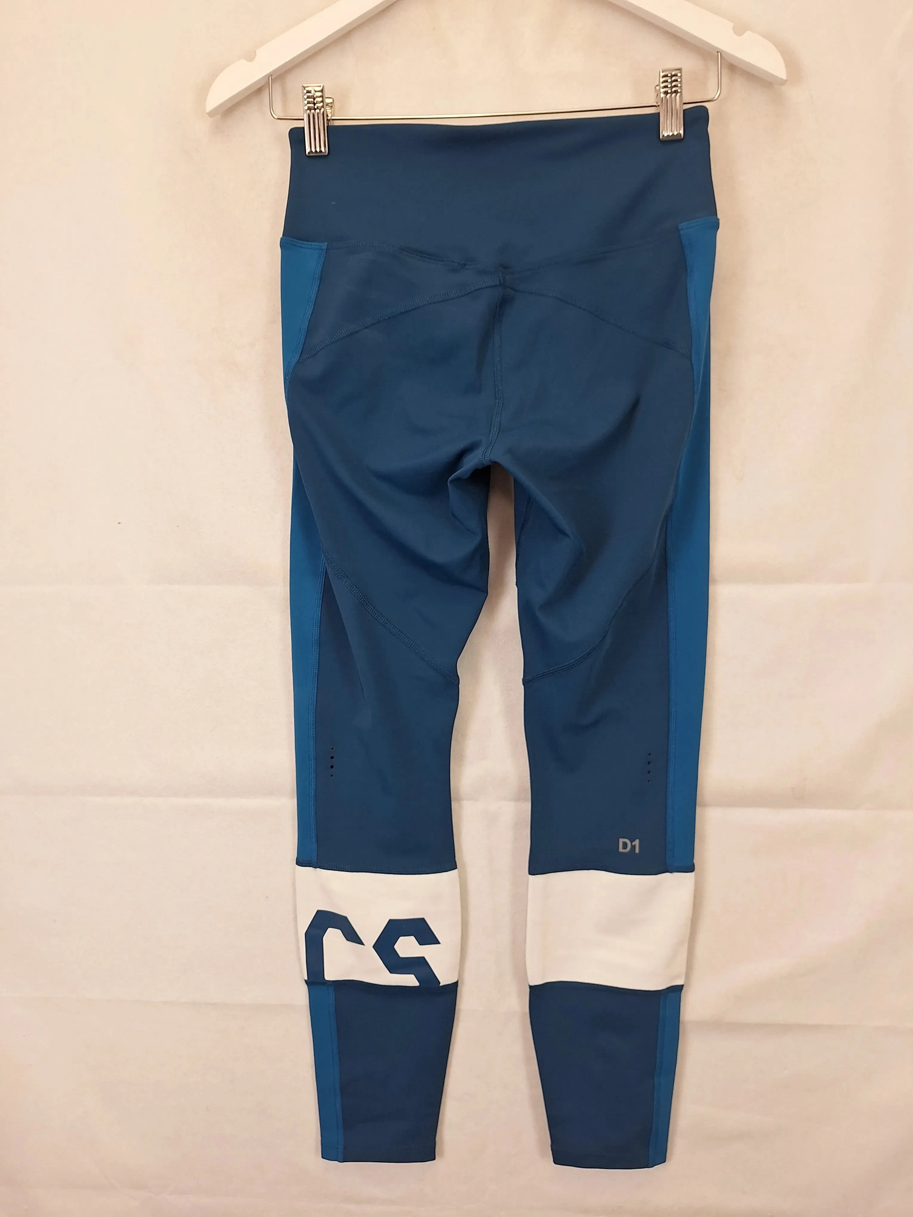 Asics Classic Azure Active Leggings Size S