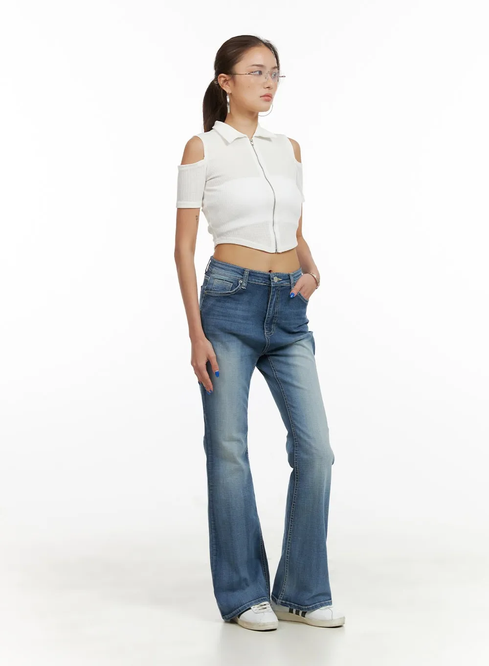 Basic Bootcut Jeans CY431