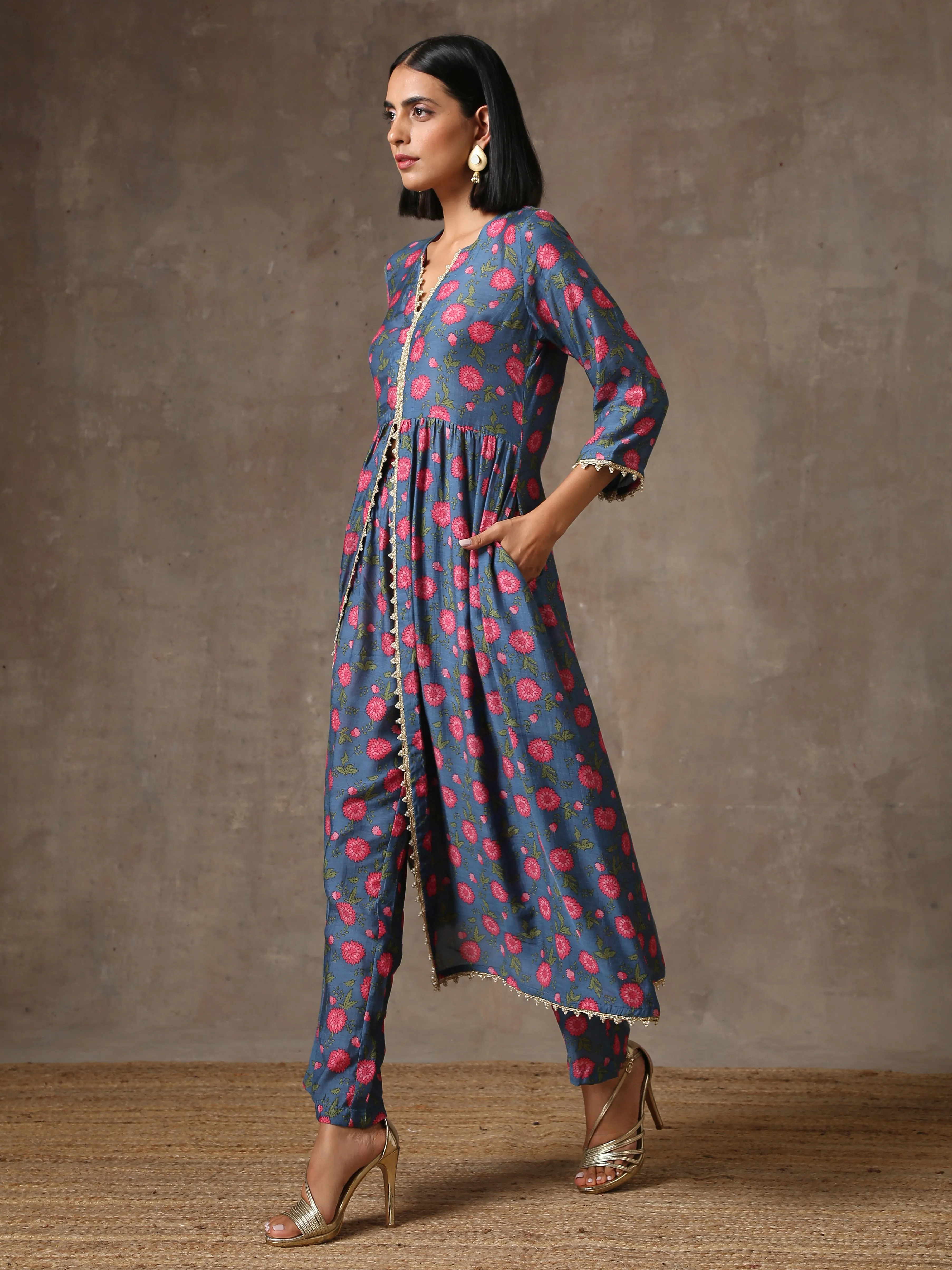 Blue Pink Printed Silk Kurta Pant Set | Relove