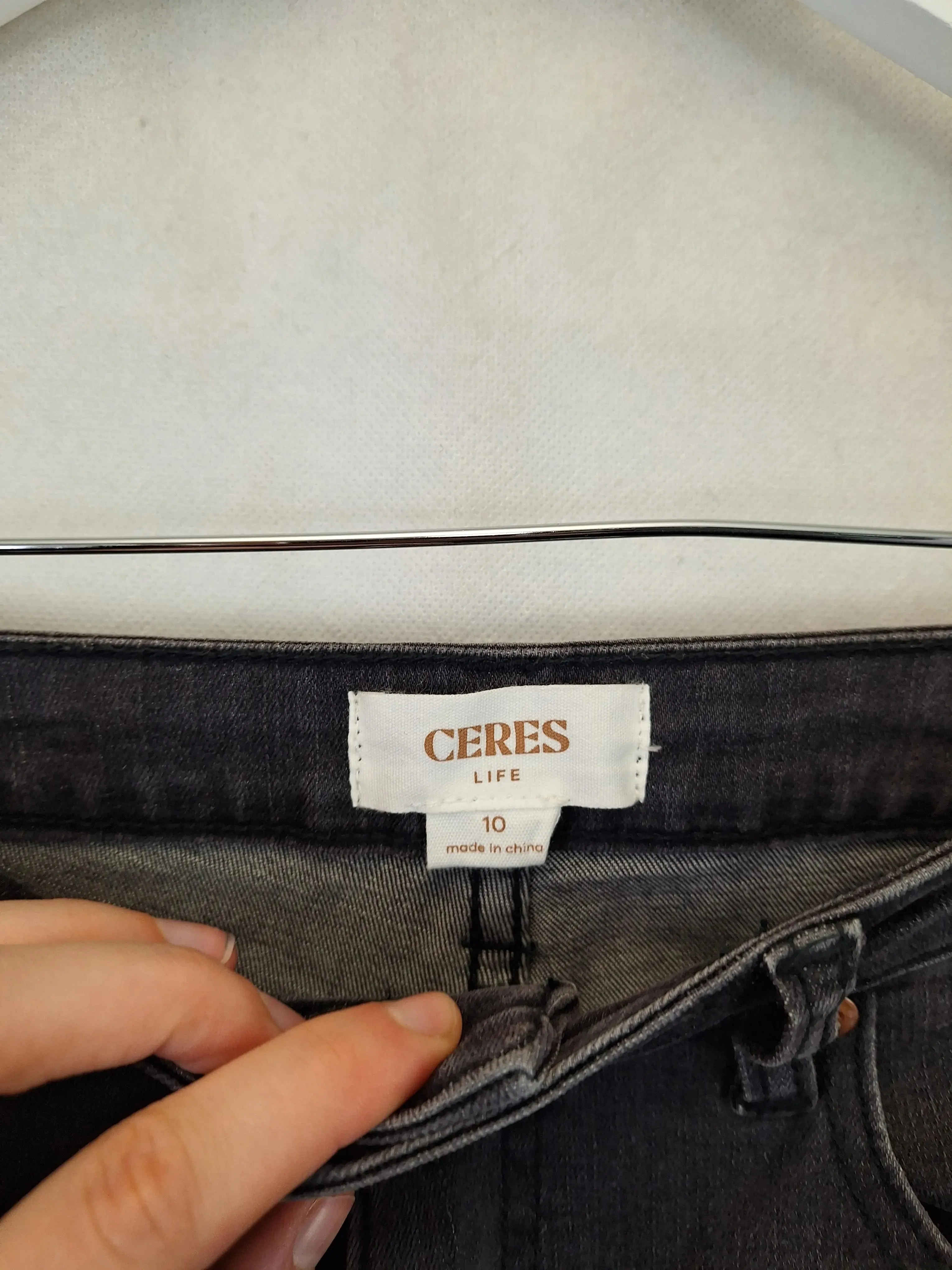 Ceres Life Essential Raw Hem Denim Jeans Size 10