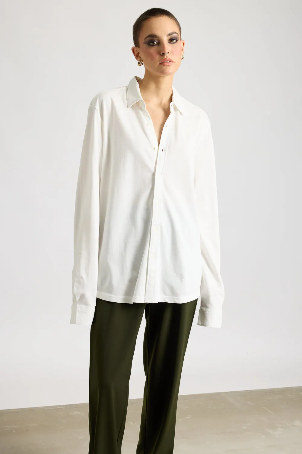 Classic Solid Women's Shirt - Cloud Dancer