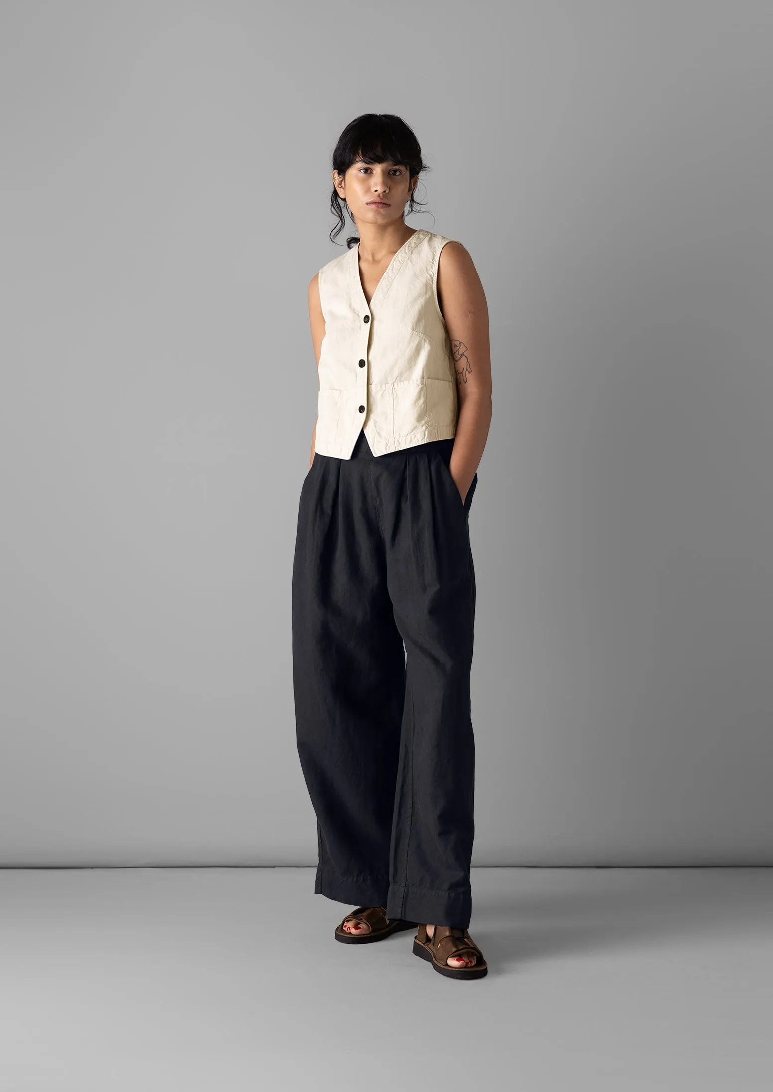 Cotton Linen Canvas Waistcoat Top | Wood Ash