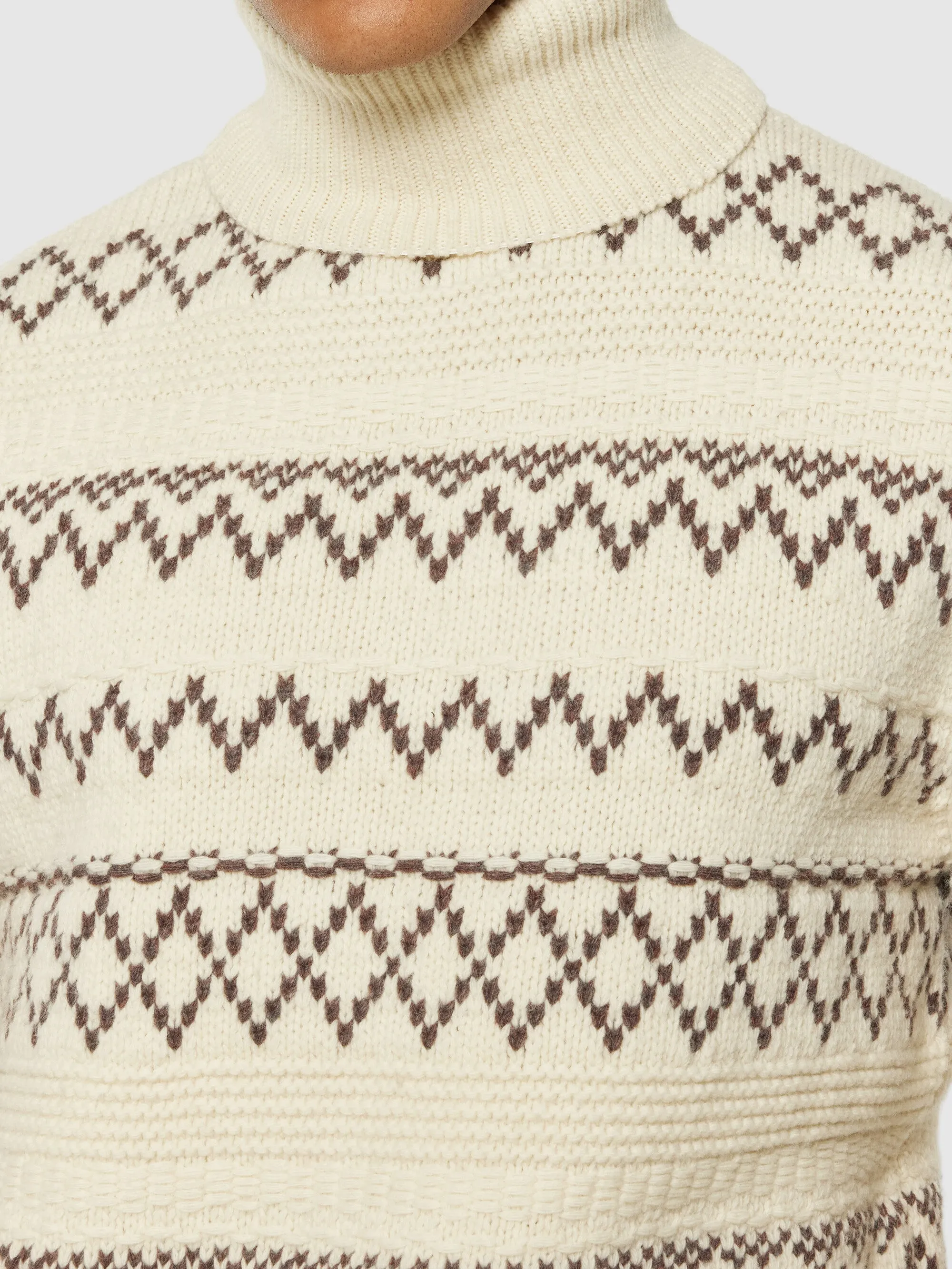 Knitted pattern roll neck - RWS - Beige stripe