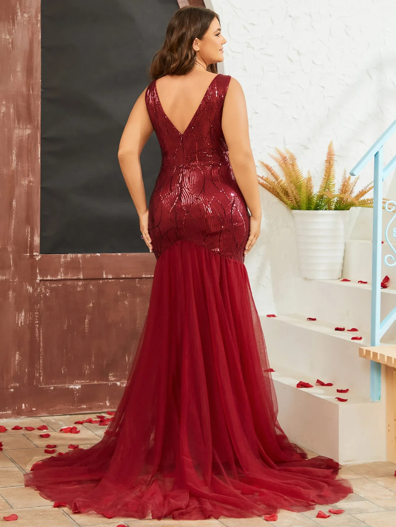 Women Plus Size V-neck Sequins Tulle Formal Evening Party Dresses